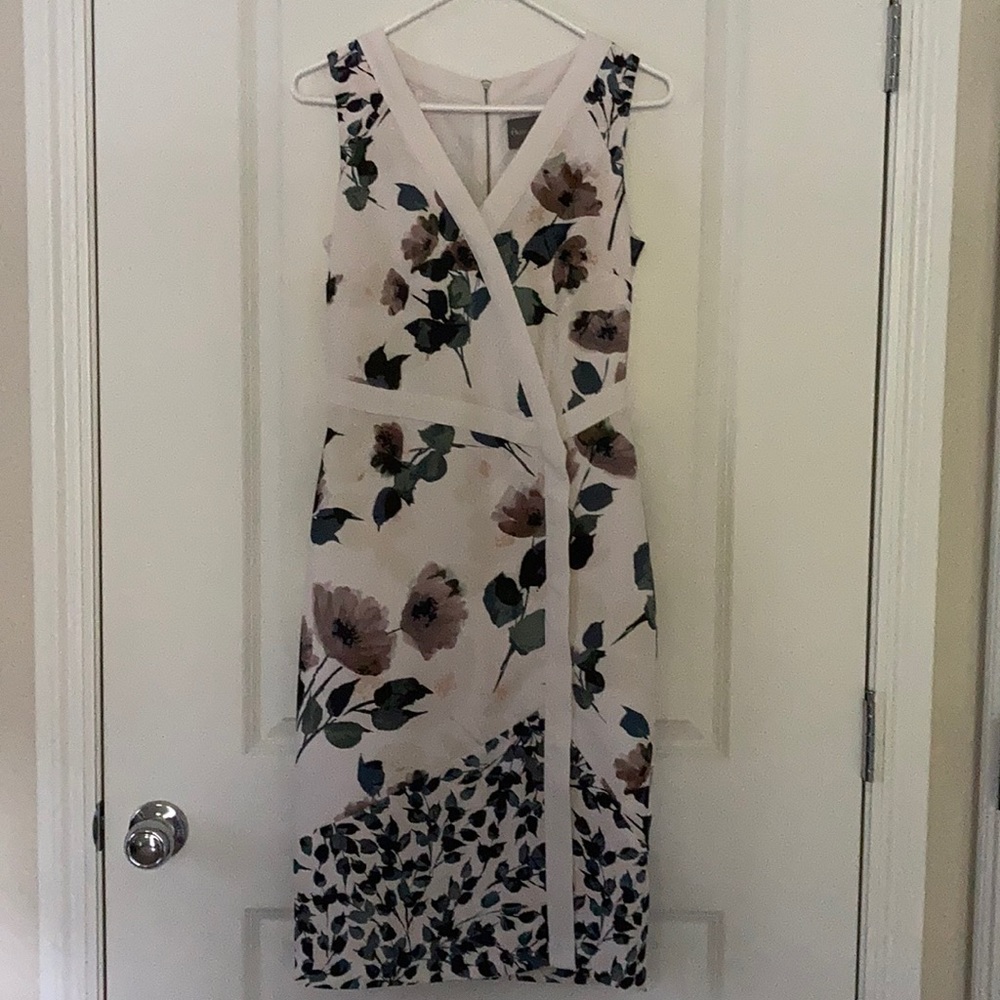 Phase eight tight fitting elegant dress
